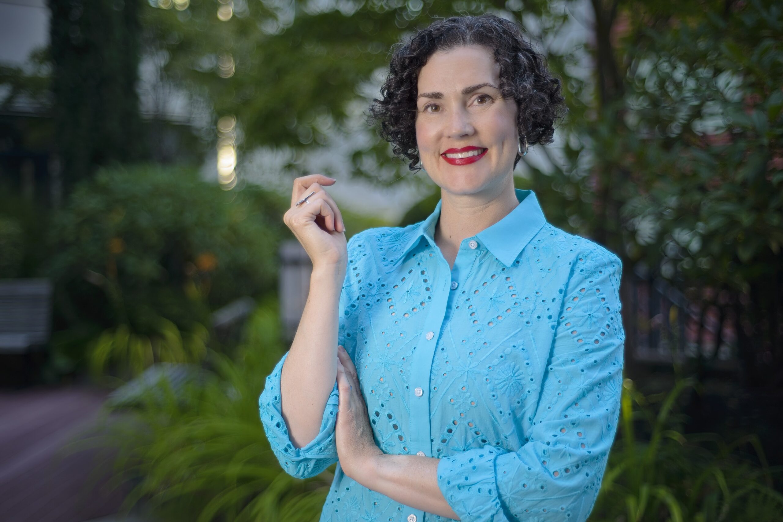 Why ‘Inspiring’ Female Founders Struggle to Become Visionary Thought Leaders (And What Series B Investors Really Want)